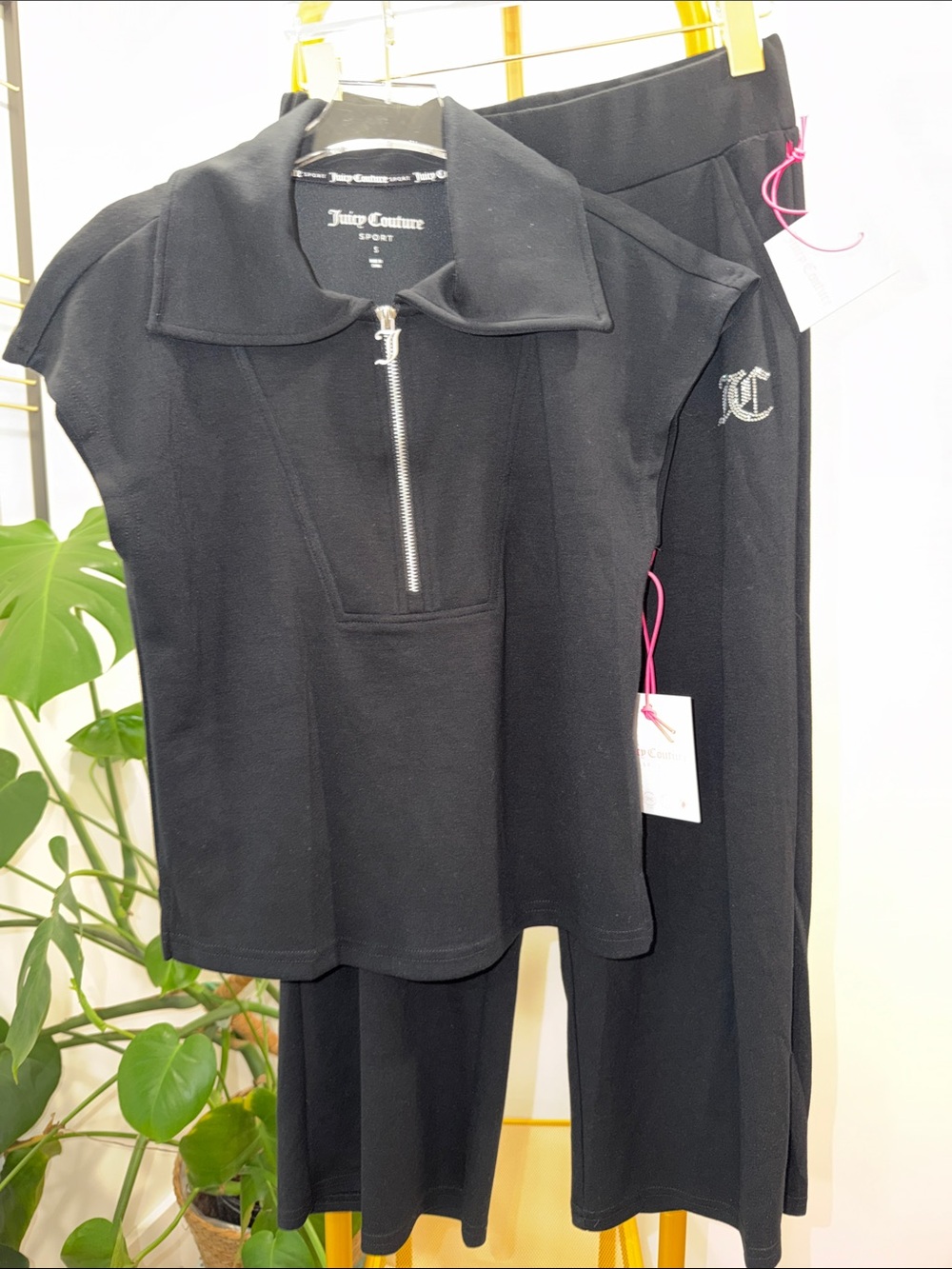 Juicy Couture Black Zip-Front Polo Top with Wide Leg Pants